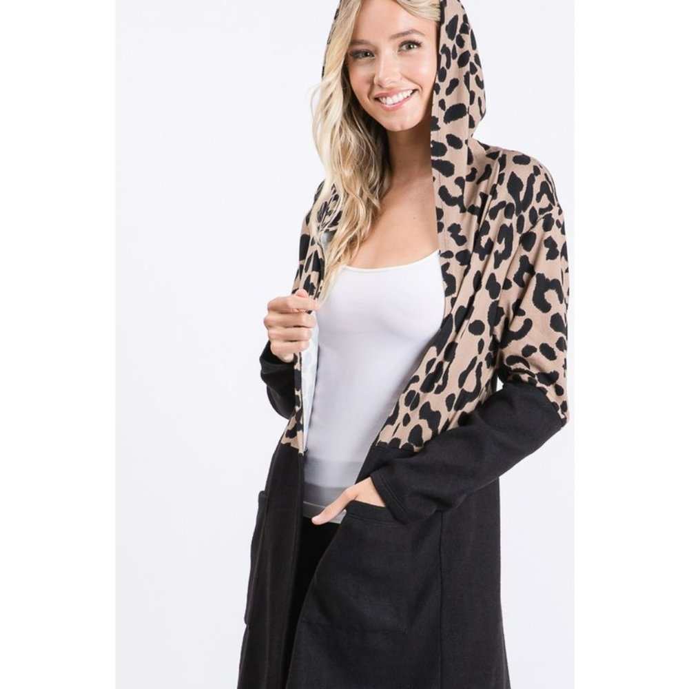 Animal Print and Solid Contrast Hooded Cardigan w/ Side Pocket